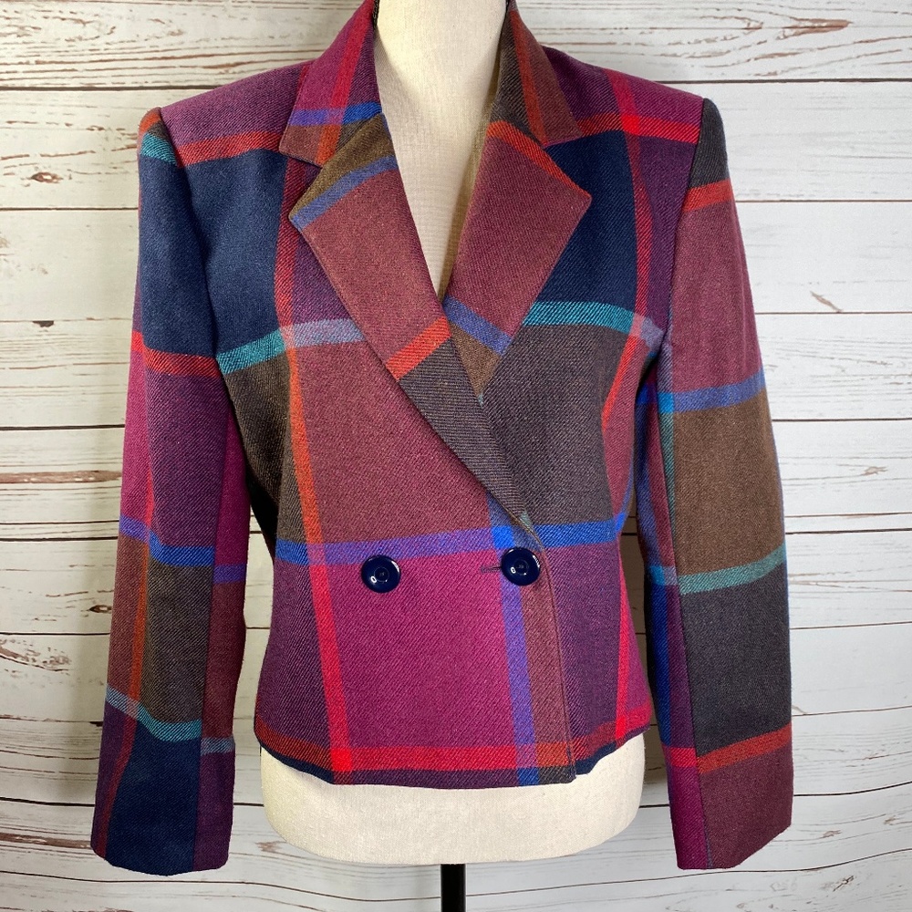Vintage 80's City Girl Plaid Cropped Blazer 9/10